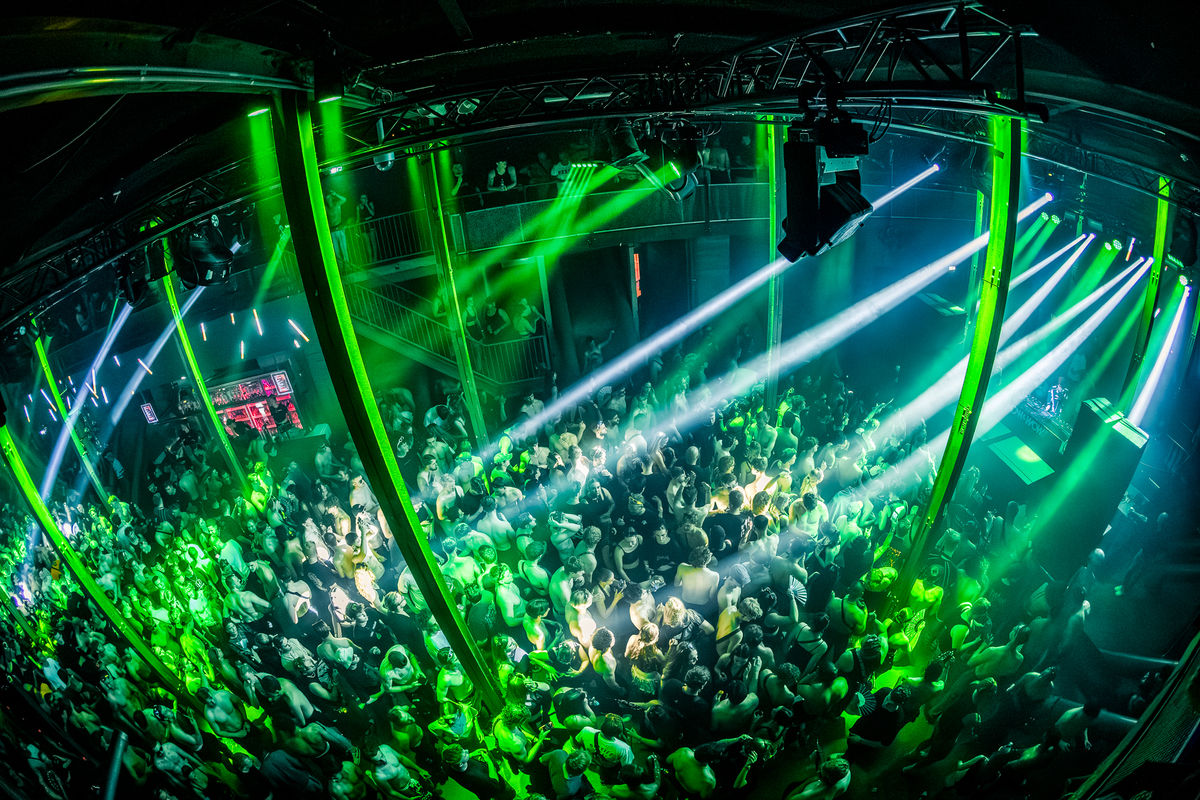 Loading... just a sec